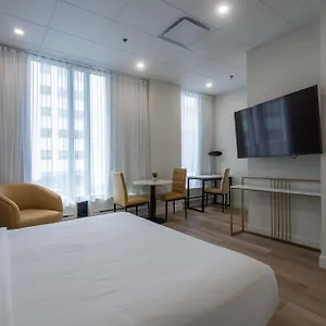 트레블로지 센터 3*, 몬트리올 캐나다